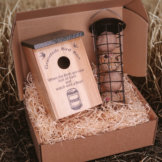 GRANDAD'S BIRD BOX & FEED GIFT SET